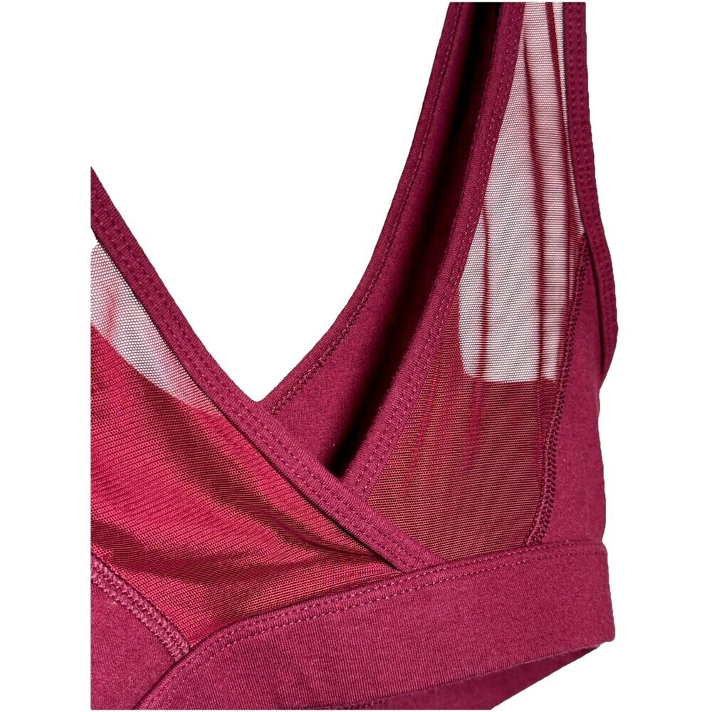 Old Navy Burgundy Go-Dry Sports Bra Medium Pull Over Excellent - Picture 4 of 5
